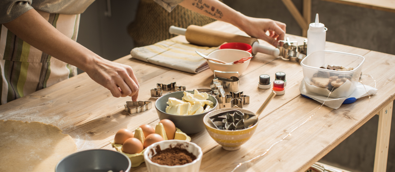 baking-cookies-from-recipe